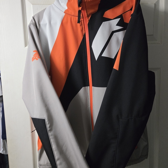 Men's Orange and Gray Jacket - Picture 2 of 6